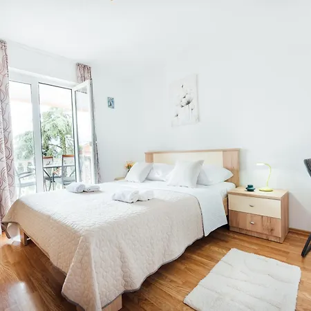Lenic Apartman, Free Private Parking Fažana Esterno foto