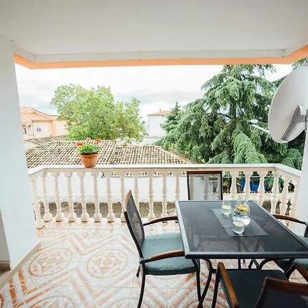Lenic Apartman, Free Private Parking Fažana Esterno foto
