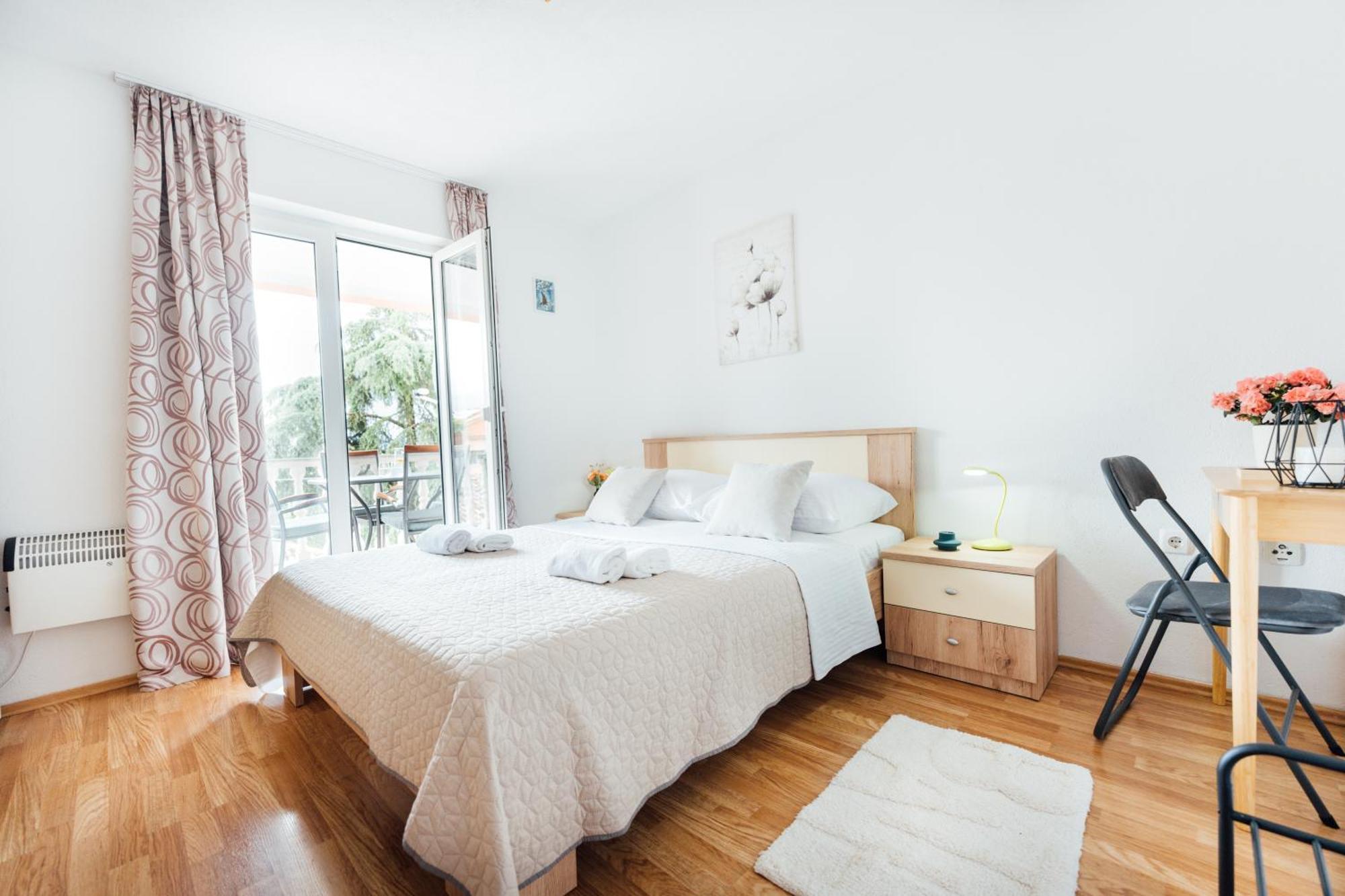 Lenic Apartman, Free Private Parking Apartment *